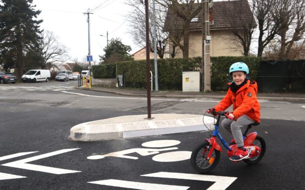 Développement du vélo et partage de l’espace public