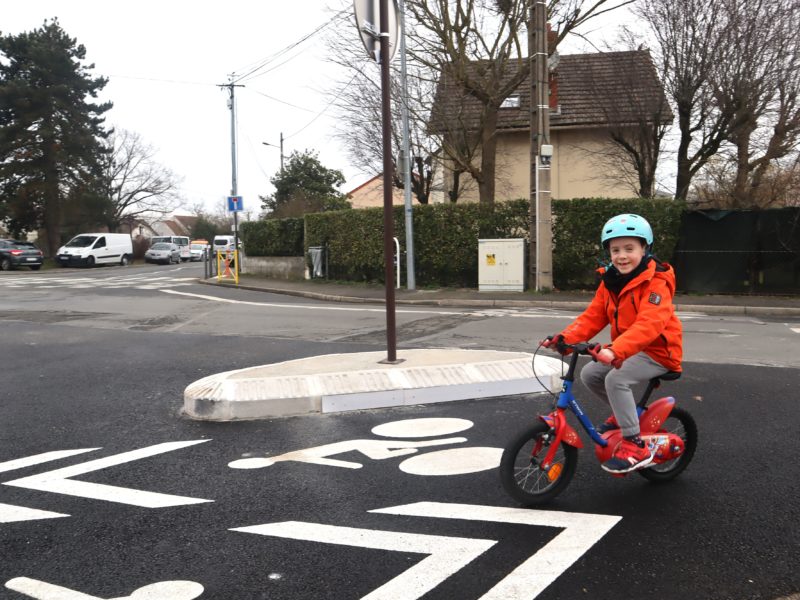 Développement du vélo et partage de l’espace public